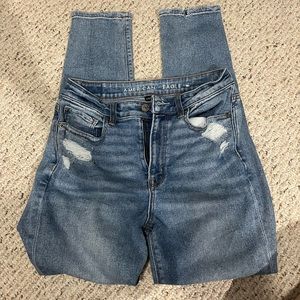 American Eagle Mom Jean